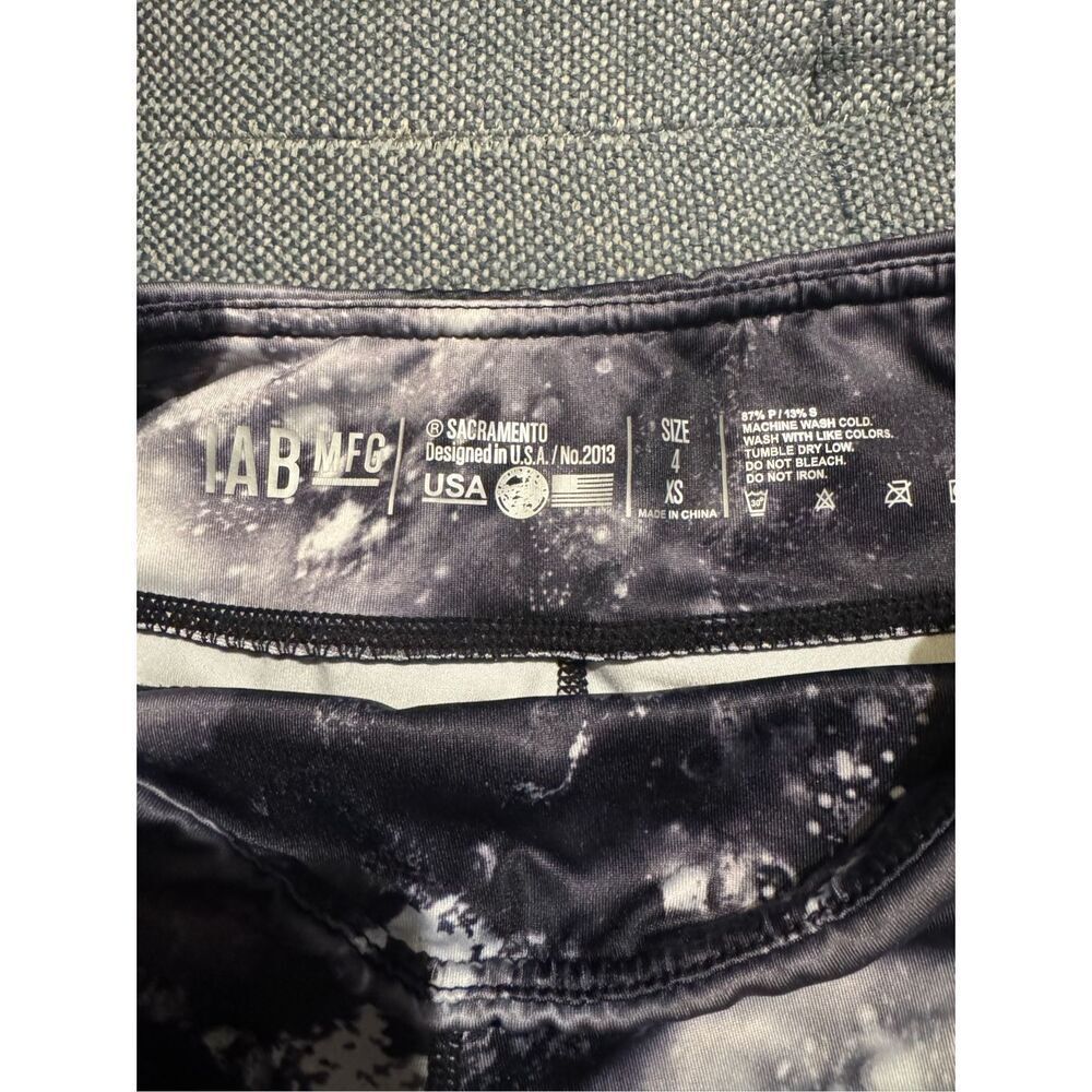 IAB MFG Athletic 2.0 Booty Shorts in Black/White Galaxy/Splatter Print Size 4/XS - Picture 4 of 6